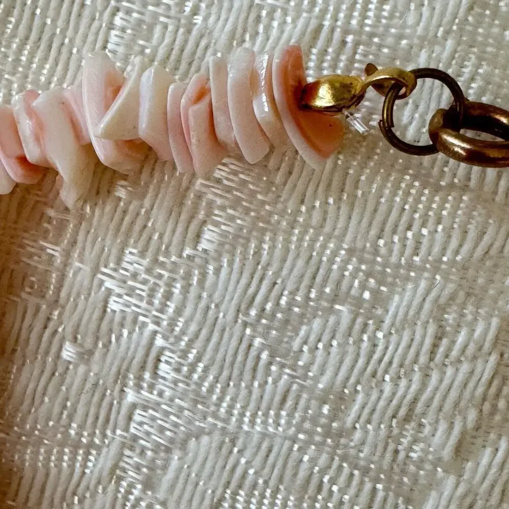 Vintage 1990s Pink & White Puka Shell Chip Necklace and Bracelet Anklet chipped